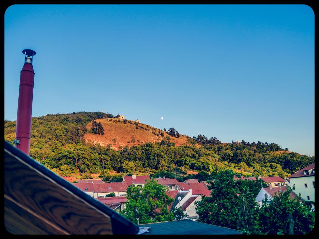Apartman A Ubytovani U Machu Mikulov Ruang foto